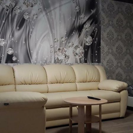 Apartment - Pervaya Liteinaya 2 Zaporizhia Exterior foto